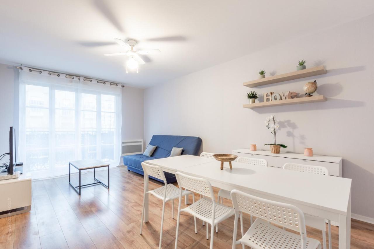 Mindset For 7 - Fairytale Factory Apartment บุสซี-แซ็ง-ฌอร์ฌ ภายนอก รูปภาพ